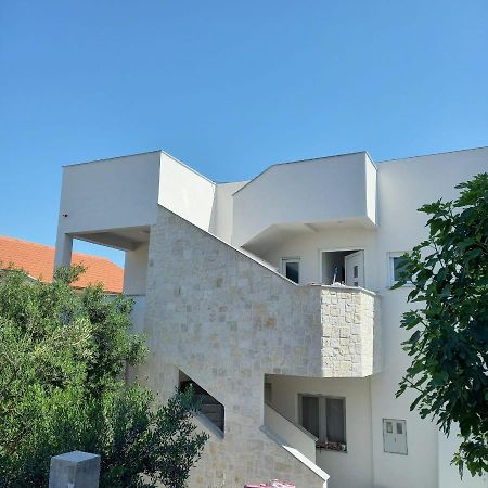 Apartments M & L Murter Exterior foto